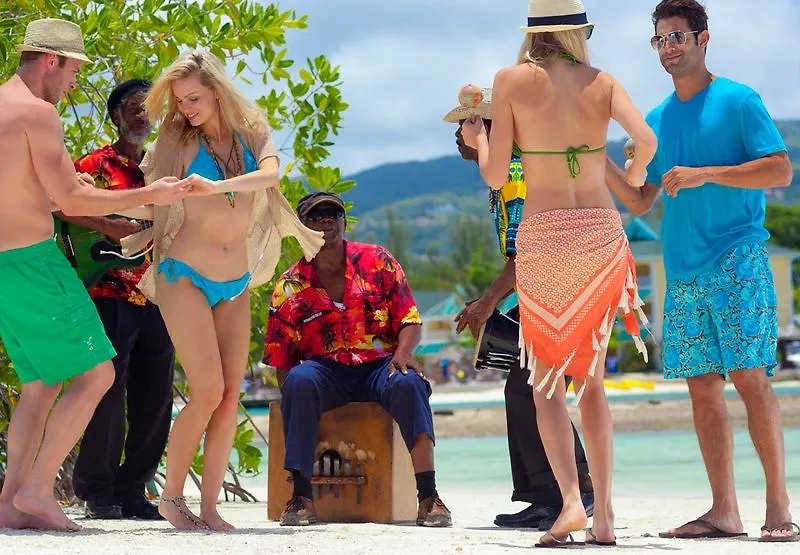 Sandals Royal Caribbean (Adults Only) Montego Bay 5*,  Giamaica