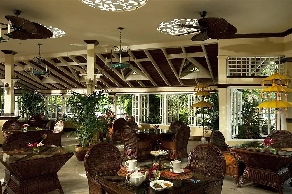 Sandals Royal Caribbean (Adults Only) Montego Bay 5*,  Giamaica